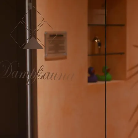 Bernstein Mare Luxor Penthouse 1 *